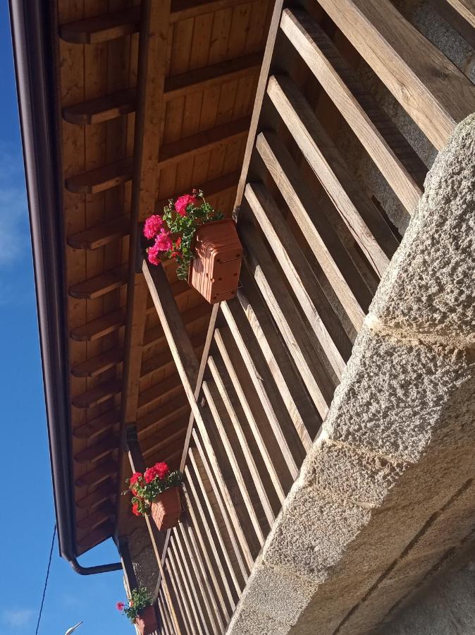 Habitacion Da Moura Maus de Salas エクステリア 写真