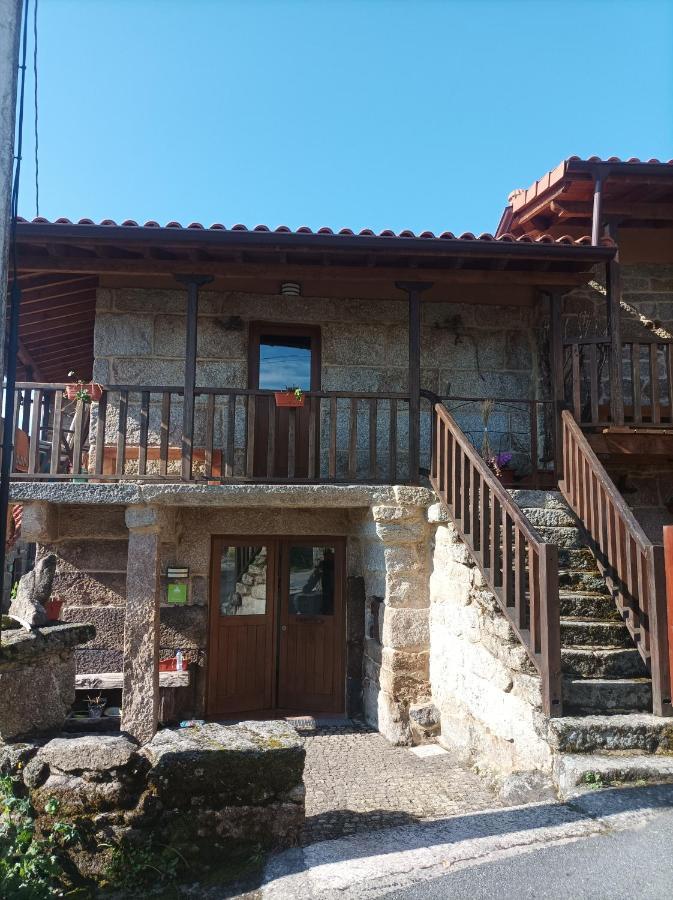 Habitacion Da Moura Maus de Salas エクステリア 写真